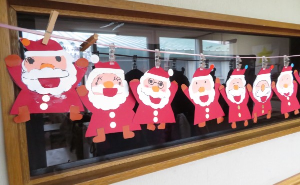 クリスマスのかざりづくり